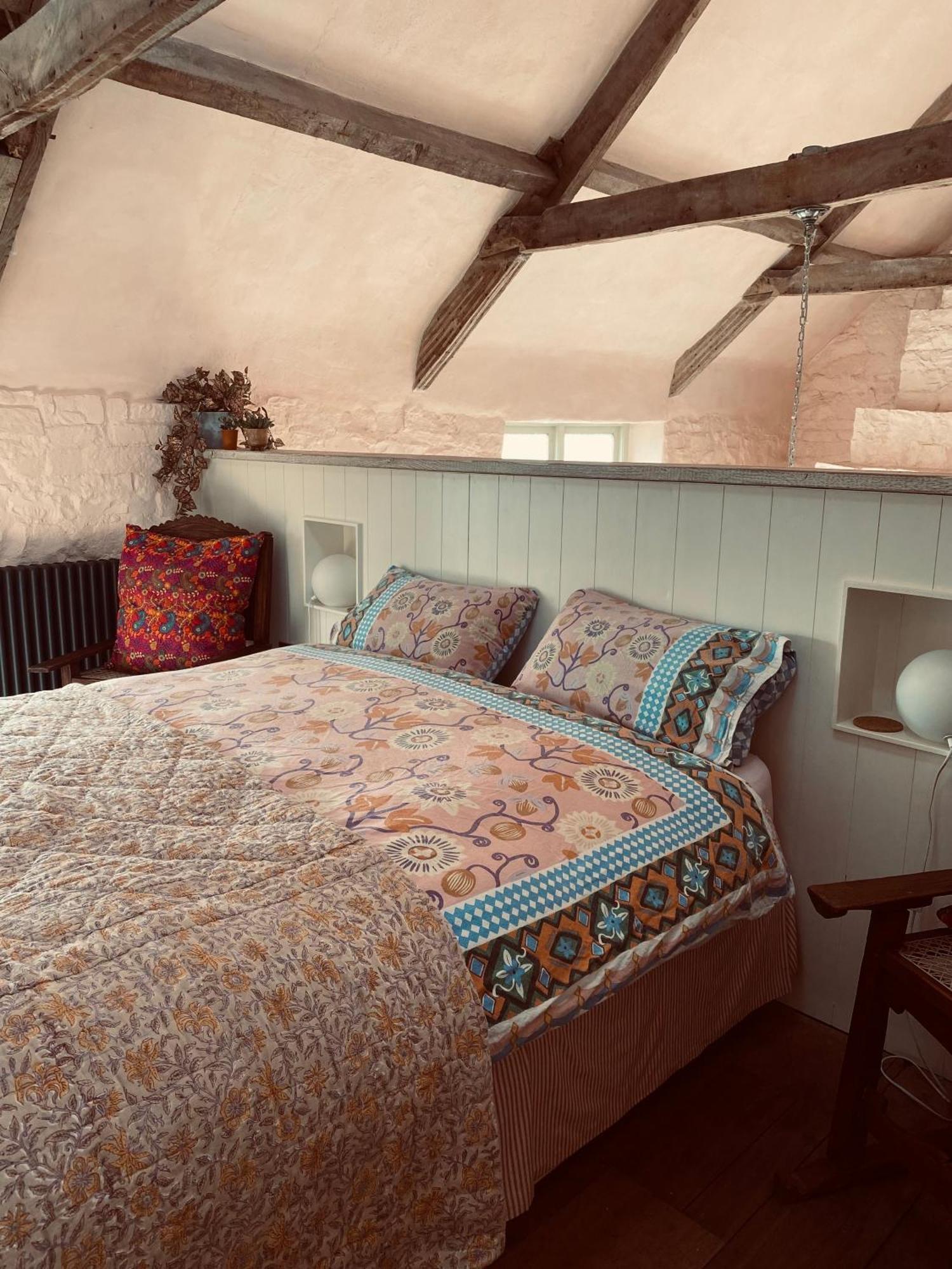 Lower Godney Little House Вэллс Экстерьер фото